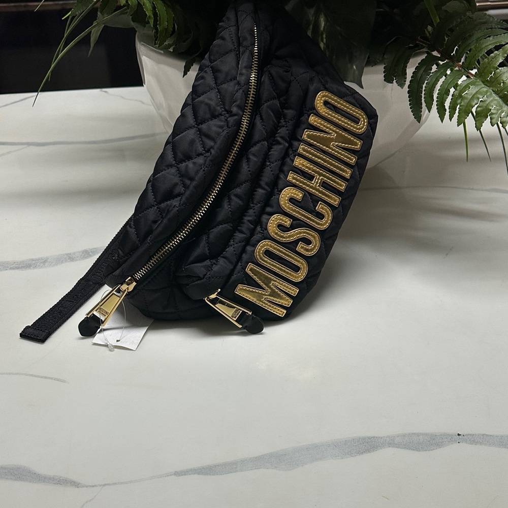 Moschino Black Quilted Nylon Belt Bag with Gold Lettering. Travel in Style - Picture 5 of 17